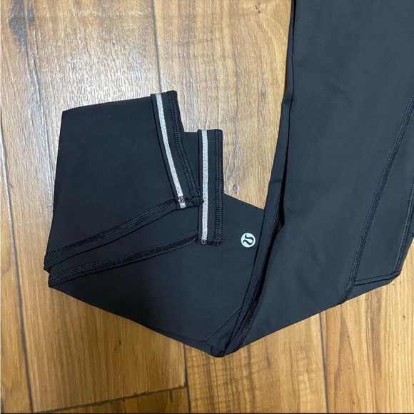 Lululemon Fresh Tracks Tight 29” - Picture 10 of 11